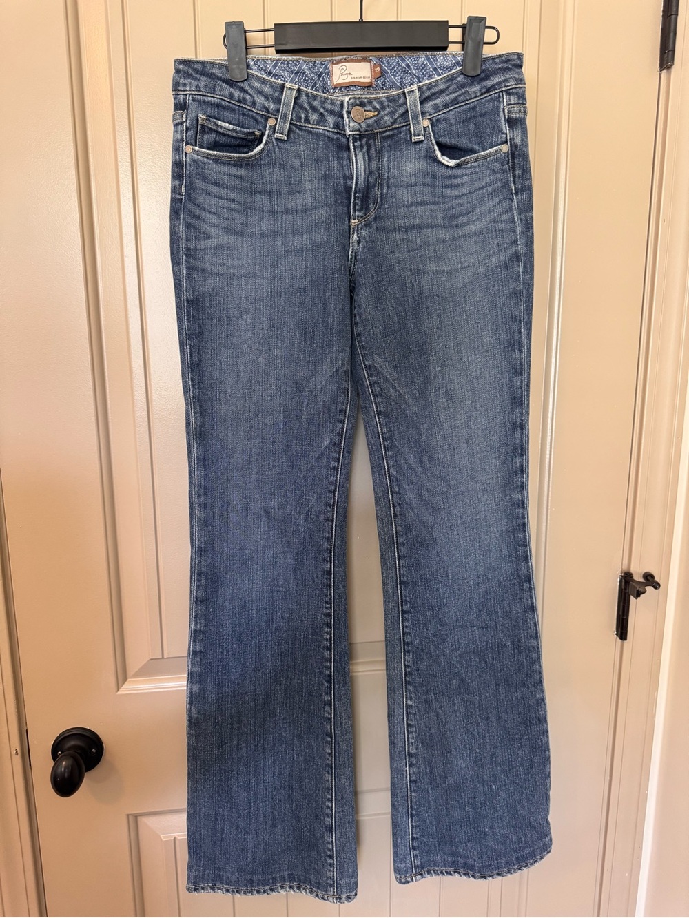 Paige ‘Hollywood Hills’ Bootcut Jeans in Medium Blue